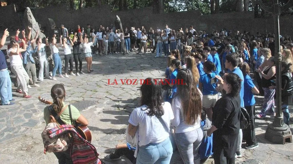 Semana Santa: Este jueves se realizó el Vía Crucis de la Juventud